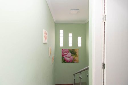 Casa à venda com 284m², 4 quartos e 4 vagasHall da escada