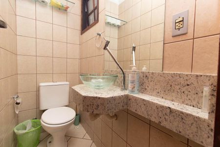 Casa à venda com 284m², 4 quartos e 4 vagasLavabo 2