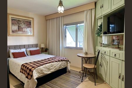 Apartamento à venda com 140m², 4 quartos e 3 vagasFoto 09