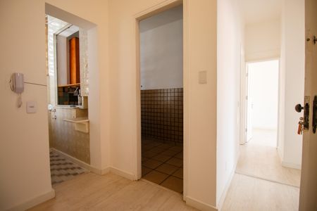 Sala de apartamento para alugar com 1 quarto, 66m² em Grajaú, Rio de Janeiro