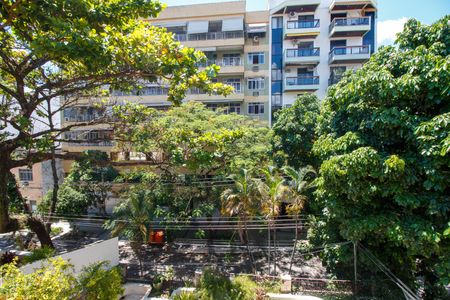 Apartamento para alugar com 66m², 1 quarto e sem vaga Apartamento para alugar com 66m², 1 quarto e sem vagaQuarto 2 Varanda Vista