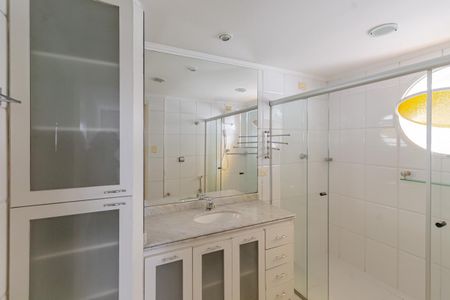 Apartamento para alugar com 105m², 2 quartos e 1 vagaBanheiro da Suíte 2