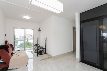 Sala de apartamento à venda com 2 quartos, 52m² em Jardim Santo Antonio, São Paulo