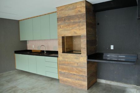 Casa à venda com 156m², 3 quartos e 4 vagasÁrea de churrasco na Garagem 