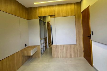 Casa à venda com 156m², 3 quartos e 4 vagasSuíte 