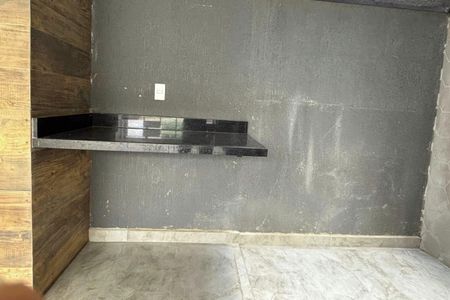 Casa à venda com 156m², 3 quartos e 4 vagasÁrea de Serviço 