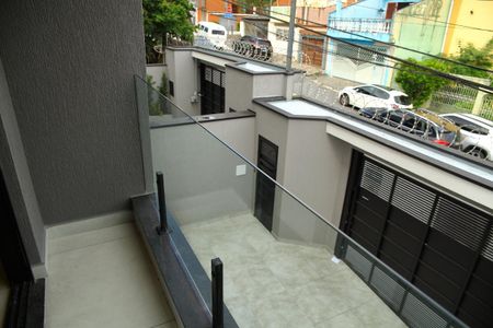 Casa à venda com 156m², 3 quartos e 4 vagasSala/Cozinha - Living - varanda 