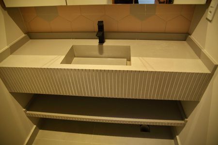 Casa à venda com 156m², 3 quartos e 4 vagasLavabo da Sala 