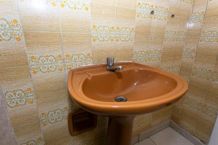 Casa para alugar com 60m², 1 quarto e sem vagaBanheiro