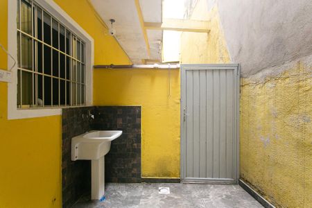 Casa para alugar com 60m², 1 quarto e sem vagaÁrea de Serviço