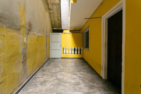 Casa para alugar com 60m², 1 quarto e sem vagaQuintal