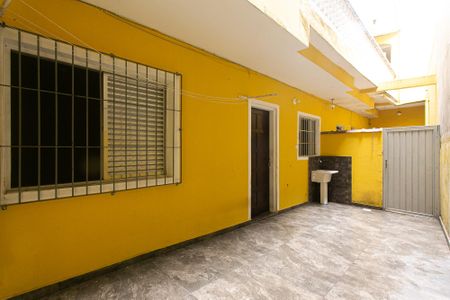 Casa para alugar com 60m², 1 quarto e sem vagaQuintal