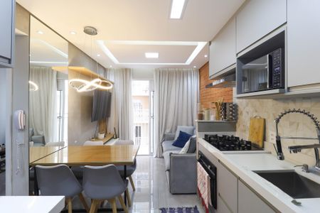 Sala / Cozinha / Área de serviço de apartamento para alugar com 2 quartos, 36m² em Vila Guilherme, São Paulo