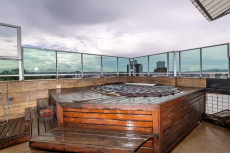 Apartamento à venda com 178m², 4 quartos e 3 vagasBanheira