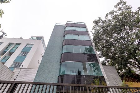 Apartamento à venda com 178m², 4 quartos e 3 vagasFachada