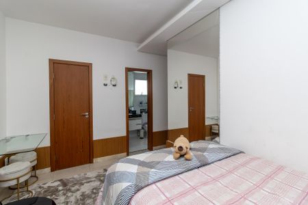 Quarto 2 de apartamento à venda com 4 quartos, 178m² em Itapoã, Belo Horizonte