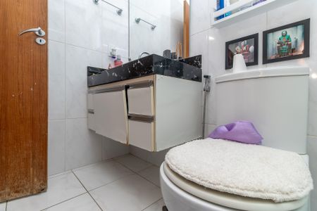 Apartamento à venda com 178m², 4 quartos e 3 vagasBanheiro da Suíte 1