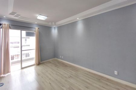 Sala de apartamento à venda com 3 quartos, 76m² em Jardim Santa Eudoxia, Campinas