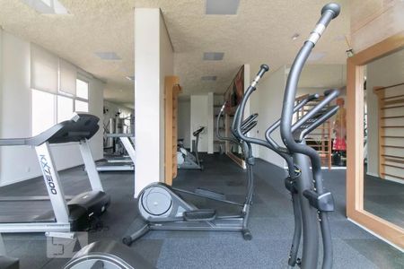 Apartamento à venda com 177m², 3 quartos e 4 vagas Apartamento à venda com 177m², 3 quartos e 4 vagasÁrea comum - Academia