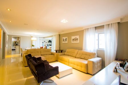 Apartamento à venda com 177m², 3 quartos e 4 vagas Apartamento à venda com 177m², 3 quartos e 4 vagasSala