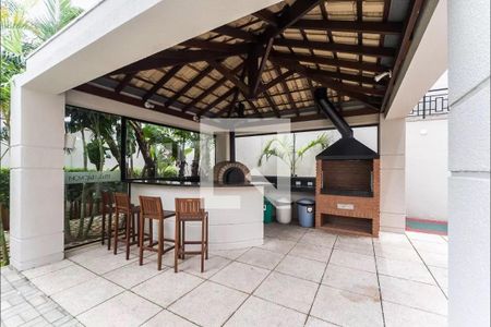 Apartamento à venda com 177m², 3 quartos e 4 vagas Apartamento à venda com 177m², 3 quartos e 4 vagasÁrea comum - Churrasqueira