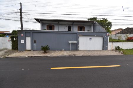 Casa para alugar com 300m², 4 quartos e 4 vagasFachada com Plaquinha