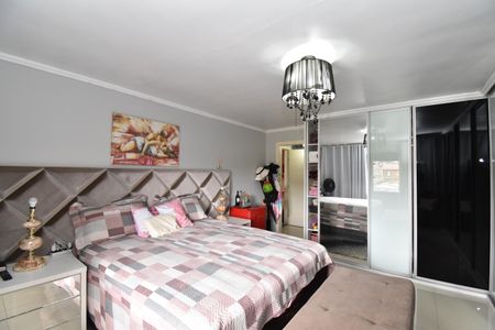 Casa para alugar com 300m², 4 quartos e 4 vagasSuíte