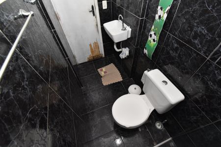 Casa para alugar com 300m², 4 quartos e 4 vagasBanheiro da Área gourmet