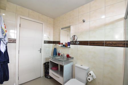 Casa para alugar com 300m², 4 quartos e 4 vagasBanheiro 3