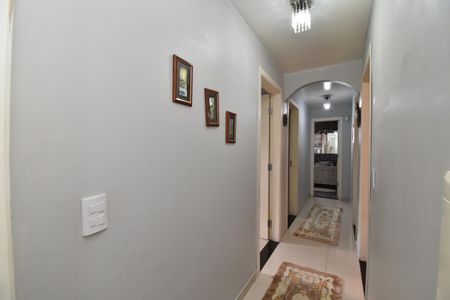 Casa para alugar com 300m², 4 quartos e 4 vagasCorredor