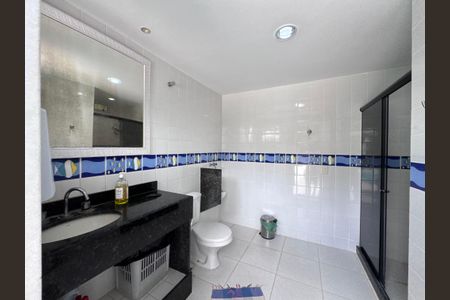 Casa de condomínio para alugar com 1500m², 6 quartos e 5 vagas Casa de condomínio para alugar com 1500m², 6 quartos e 5 vagasÁrea externa - Banheiro