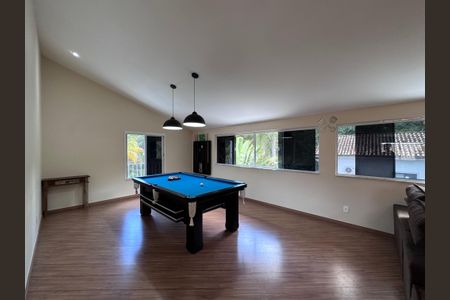 Casa de condomínio para alugar com 1500m², 6 quartos e 5 vagas Casa de condomínio para alugar com 1500m², 6 quartos e 5 vagasSalão de Jogos