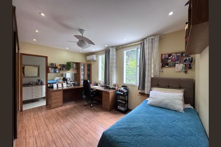 Casa de condomínio para alugar com 1500m², 6 quartos e 5 vagas Casa de condomínio para alugar com 1500m², 6 quartos e 5 vagasSuíte 4