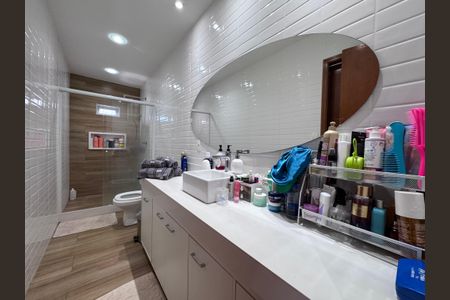 Casa de condomínio para alugar com 1500m², 6 quartos e 5 vagas Casa de condomínio para alugar com 1500m², 6 quartos e 5 vagasSuíte 5 - Banheiro (Canadense)