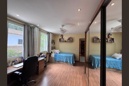 Casa de condomínio para alugar com 1500m², 6 quartos e 5 vagas Casa de condomínio para alugar com 1500m², 6 quartos e 5 vagasSuíte 4