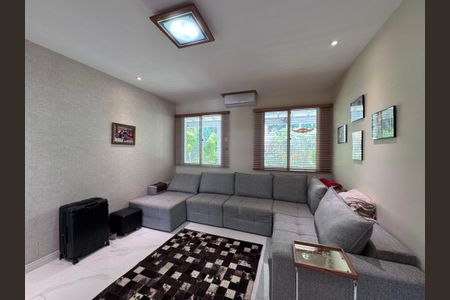 Casa de condomínio para alugar com 1500m², 6 quartos e 5 vagas Casa de condomínio para alugar com 1500m², 6 quartos e 5 vagasSuíte 6