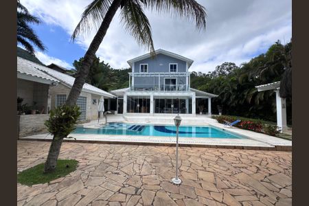 Casa de condomínio para alugar com 1500m², 6 quartos e 5 vagas Casa de condomínio para alugar com 1500m², 6 quartos e 5 vagasÁrea externa