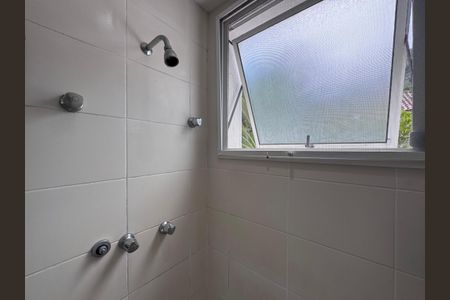 Casa de condomínio para alugar com 1500m², 6 quartos e 5 vagas Casa de condomínio para alugar com 1500m², 6 quartos e 5 vagasSuíte 4 - Banheiro