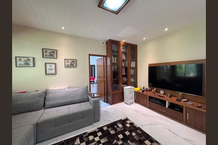 Casa de condomínio para alugar com 1500m², 6 quartos e 5 vagas Casa de condomínio para alugar com 1500m², 6 quartos e 5 vagasSuíte 6