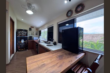 Casa de condomínio para alugar com 1500m², 6 quartos e 5 vagas Casa de condomínio para alugar com 1500m², 6 quartos e 5 vagasCozinha (Terceiro Andar)