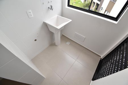 Área de Serviço de apartamento para alugar com 2 quartos, 42m² em Santo Antônio, São José dos Pinhais