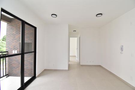 Sala e Cozinha de apartamento para alugar com 2 quartos, 42m² em Santo Antônio, São José dos Pinhais