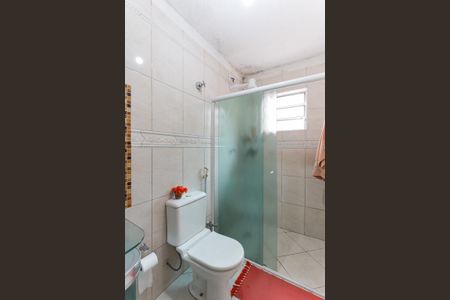 Casa para alugar com 70m², 2 quartos e 2 vagasBanheiro