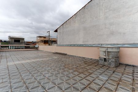 Casa para alugar com 70m², 2 quartos e 2 vagasTerraço