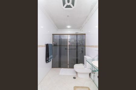 Casa à venda com 430m², 5 quartos e 4 vagasBanheiro 1 - Suíte