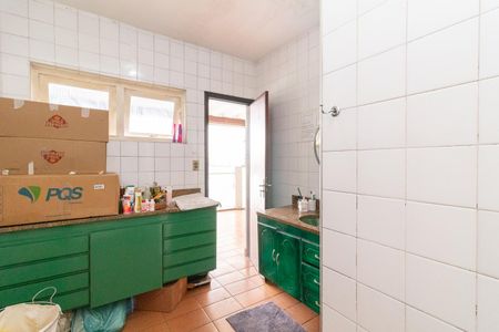 Casa à venda com 430m², 5 quartos e 4 vagasBanheiro 5