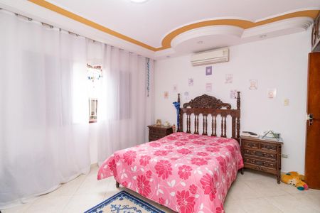 Casa à venda com 430m², 5 quartos e 4 vagasSuíte