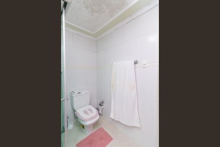 Casa à venda com 430m², 5 quartos e 4 vagasBanheiro 2