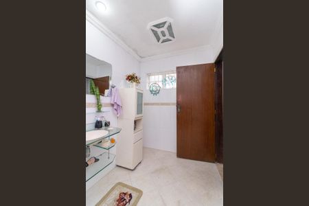 Casa à venda com 430m², 5 quartos e 4 vagasBanheiro 1 - Suíte