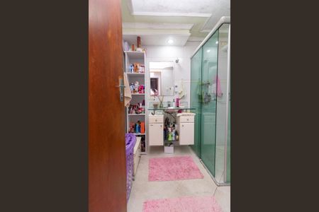 Casa à venda com 430m², 5 quartos e 4 vagasBanheiro 2